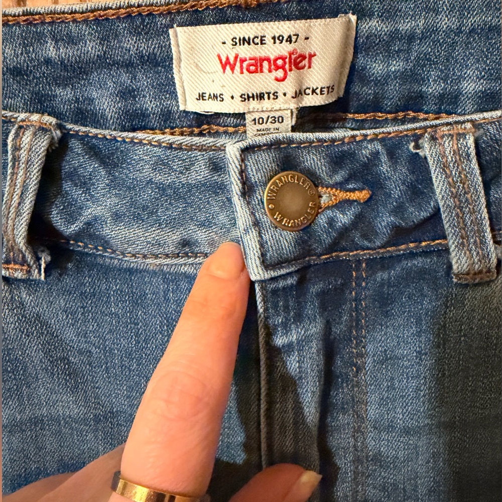 Wrangler Women's Classic Denim Jeans